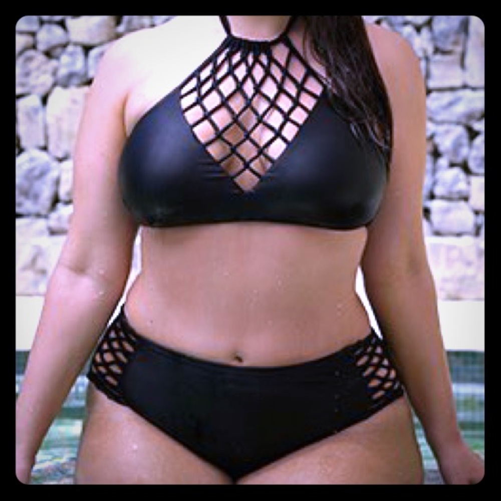 Ashley Graham Swimsuits For All two piece NWT